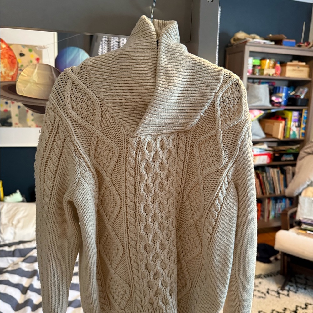 GAP Cream Cable Knit Turtleneck Sweater